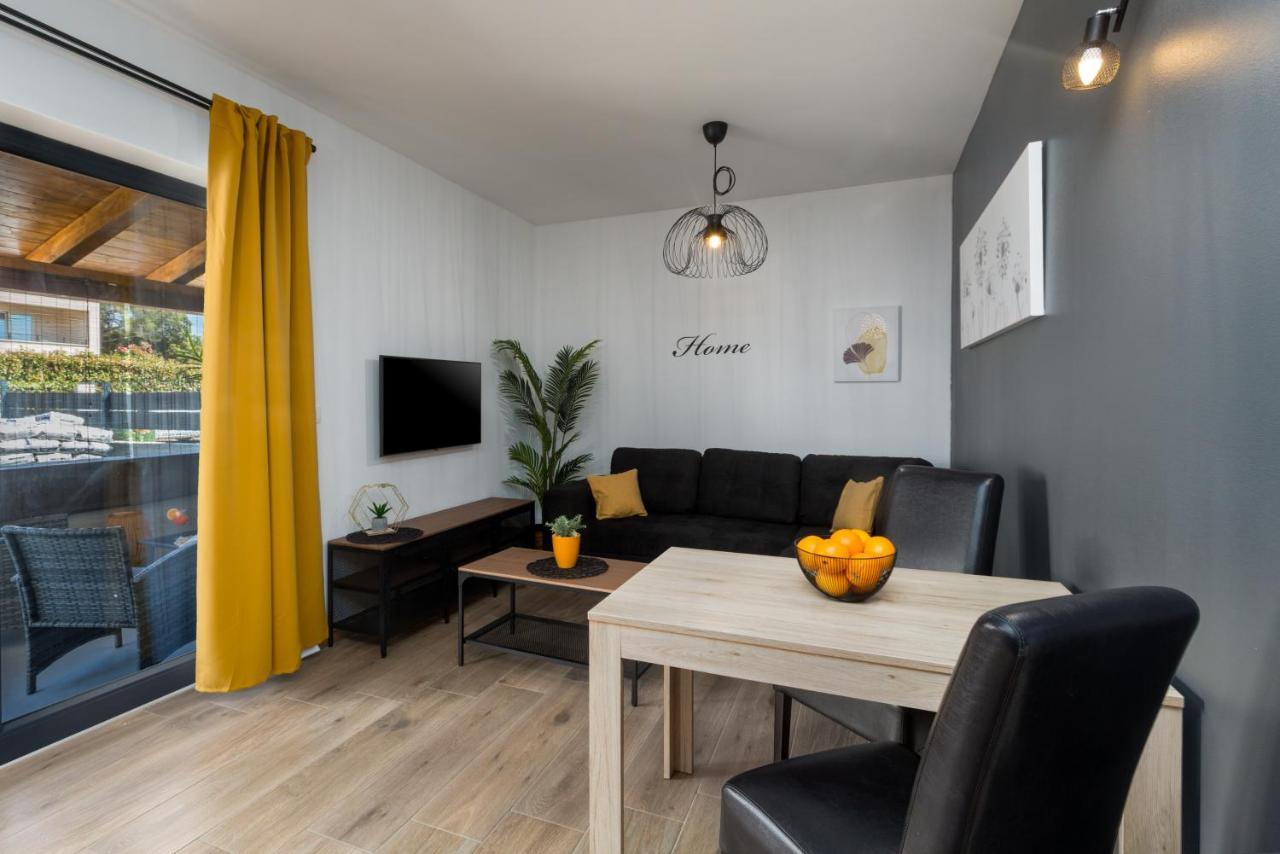 Apartments Residence Radovan 1 Porec Ngoại thất bức ảnh