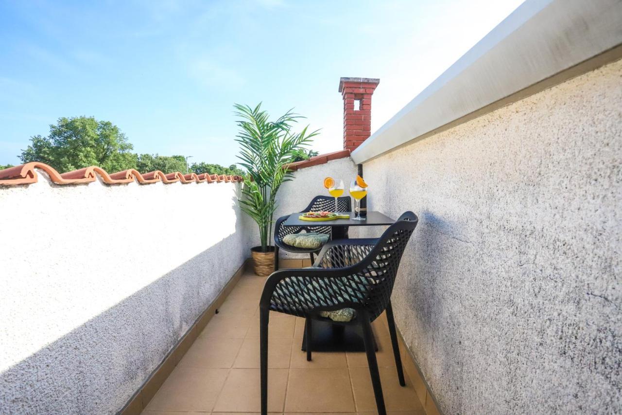 Apartments Residence Radovan 1 Porec Ngoại thất bức ảnh