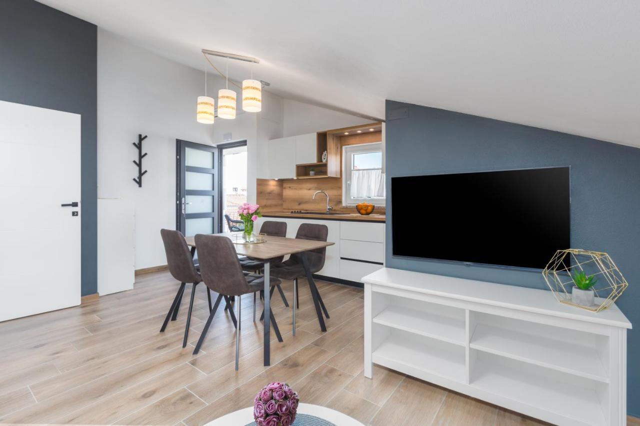 Apartments Residence Radovan 1 Porec Ngoại thất bức ảnh