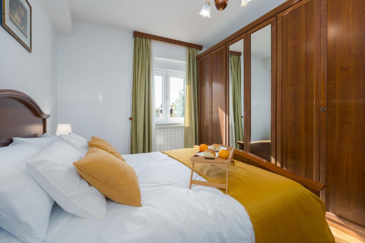 Apartments Residence Radovan 1 Porec Ngoại thất bức ảnh