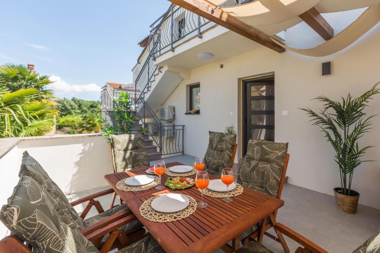 Apartments Residence Radovan 1 Porec Ngoại thất bức ảnh