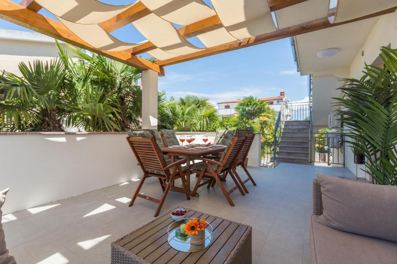 Apartments Residence Radovan 1 Porec Ngoại thất bức ảnh
