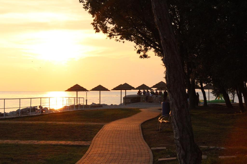 Apartments Residence Radovan 1 Porec Ngoại thất bức ảnh
